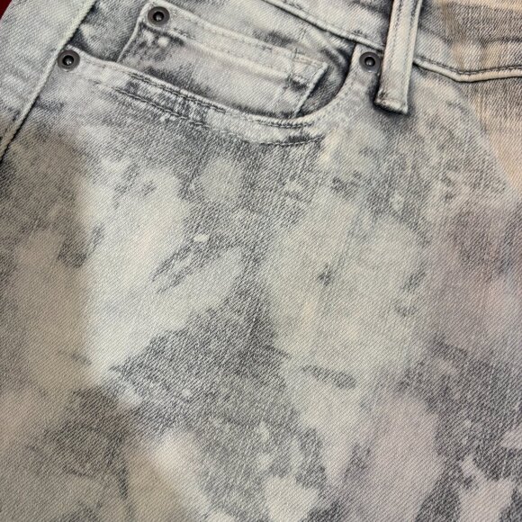 Gap True Skinny Bleached 30R Jeans NWOT - Picture 3 of 5